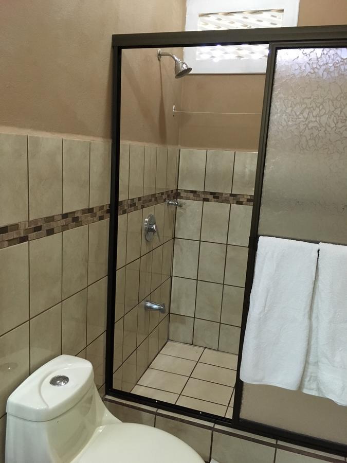 Hotel Hacienda El Rodeo Вуэльтас Экстерьер фото